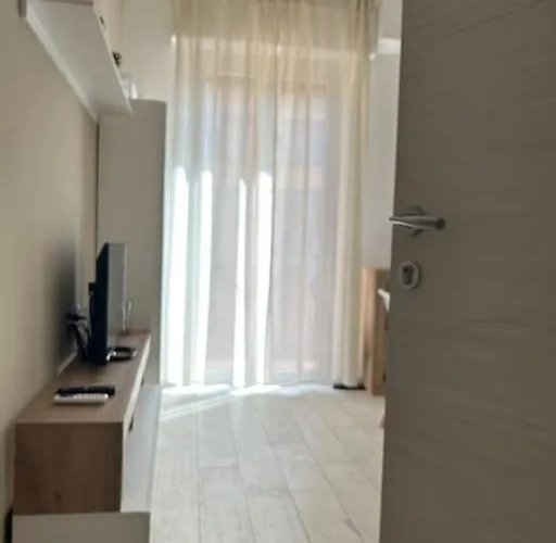 Dante By Florencehospitality Com Apartmán